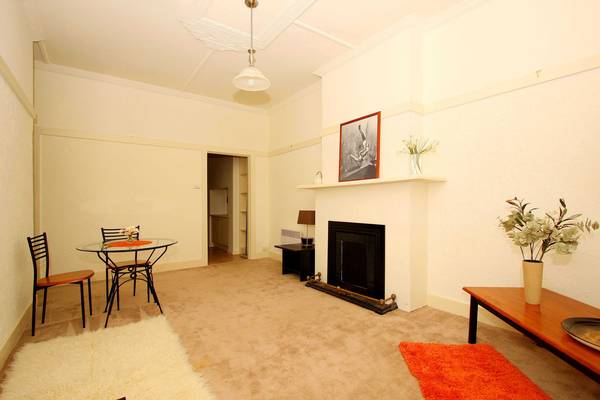 St Kilda Lifestyle Awaits-Highly Sought After Location Picture