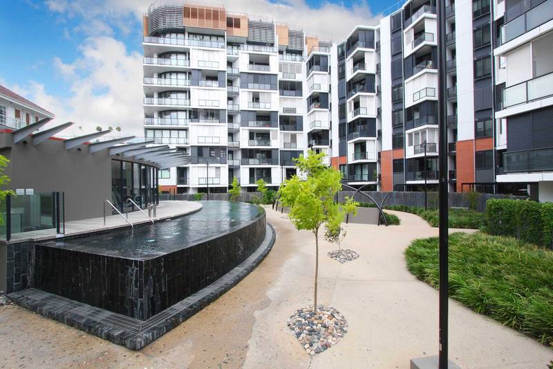 Vendor says "MUST SELL" Picture