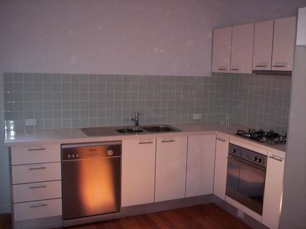 COOL & CONVENIENT - AVAILABLE 21ST FEBRUARY Picture 2