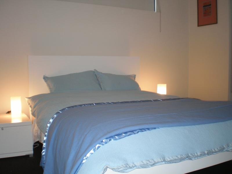 FANCY A SEA CHANGE? - AVAILABLE NOW Picture 3