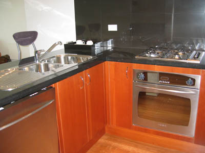 FULLY FURNISHED Picture 3