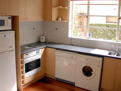 FULLY FURNISHED Picture 1