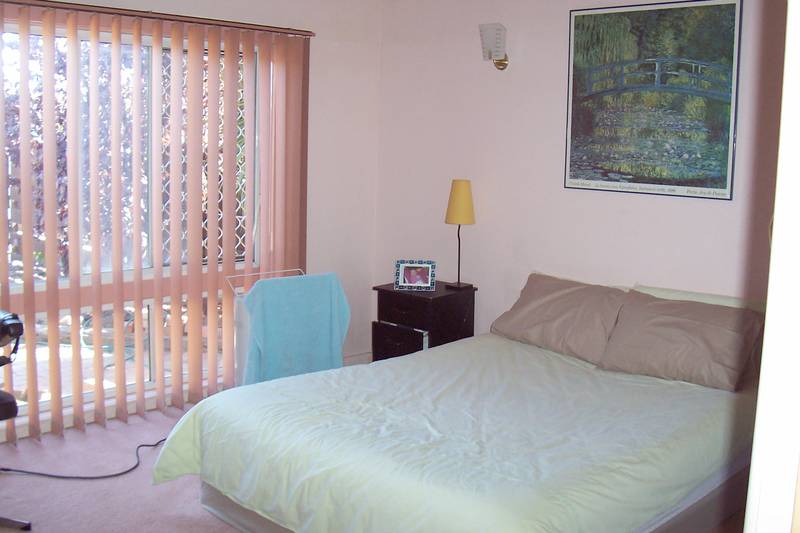 THREE BEDROOM HOUSE - AVAILABLE 15TH FEBRUARY Picture 2