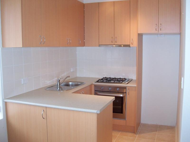 AFFORDABLE AND NEAT AS A PIN - AVAILABLE NOW Picture 1