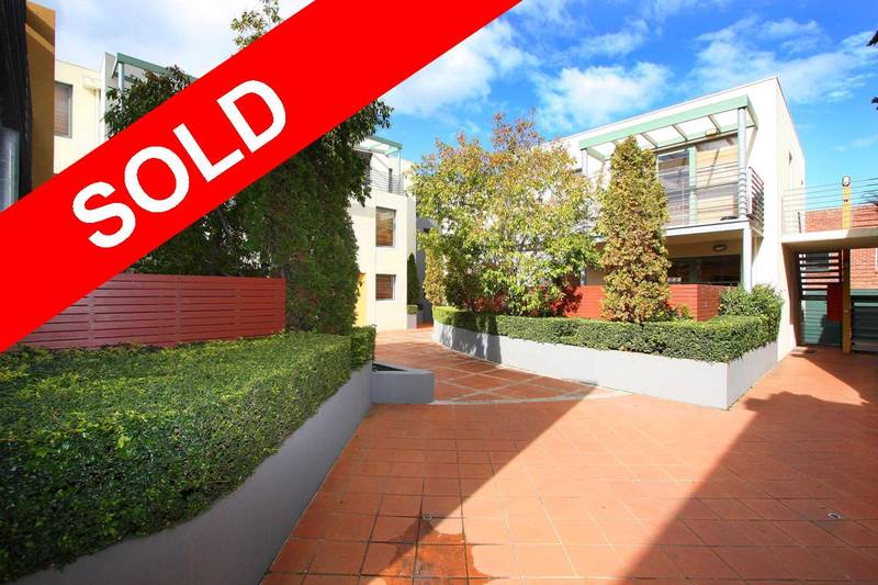 CAN YOU SETTLE IN 30 / 45 / 60 DAYS - THIS OWNER IS KEEN TO SELL!! Picture 1