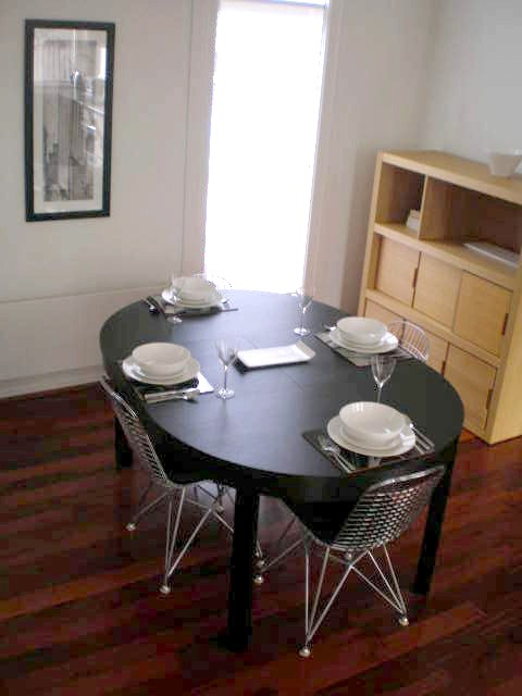 FULLY FURNISHED - AVAILABLE NOW Picture 3