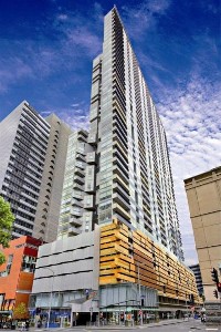 INNER CITY LIVING - AVAILABLE NOW Picture