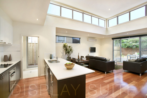 Excellent Investment Opportunity! Increasing Population & Shortage of Rentals! Picture 2