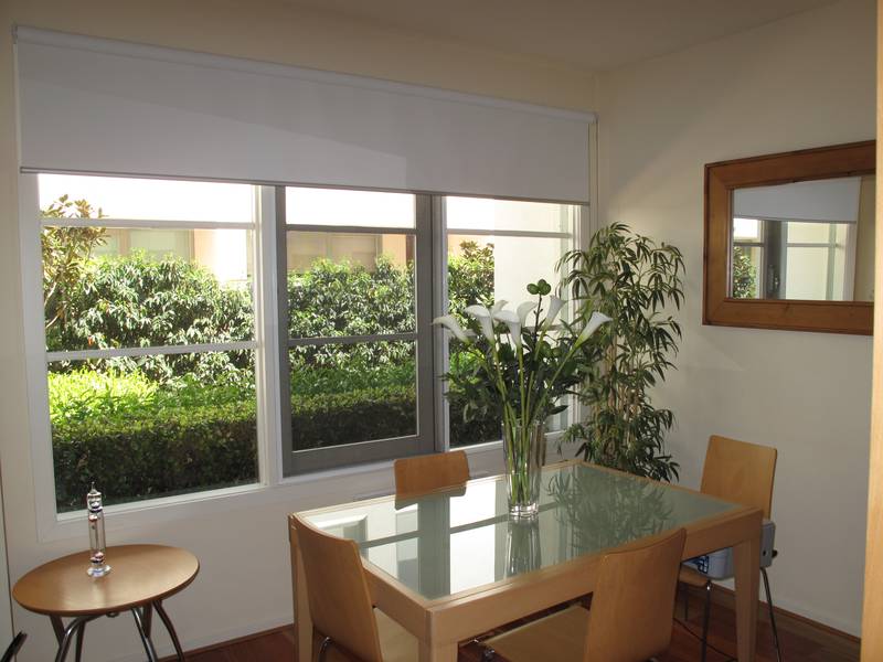 FULLY FURNISHED - AVAILABLE 21ST NOVEMBER Picture 2