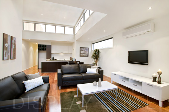 ONLY PAY 10% DEPOSIT NOW - with the balance upon completion!! Picture 3