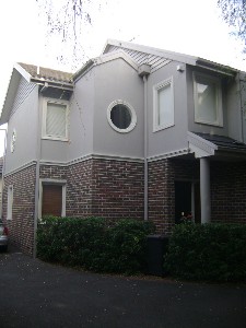 FULLY FURNISHED - AVAILABLE NOW Picture