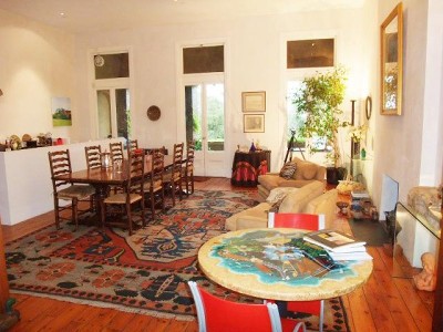 FULLY FURNISHED - AVAILABLE NOW Picture