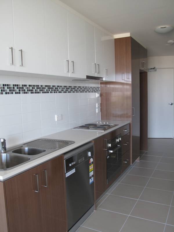 PREMIER PROPERTY IN FOOTSCRAY - AVAILABLE NOW Picture 1