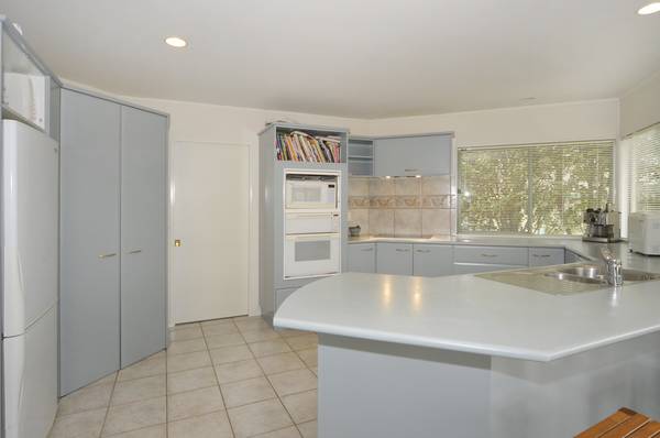 Keywella Drive, Conifer Grove Picture