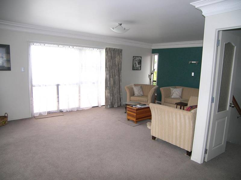 CONIFER & CLASSY Picture