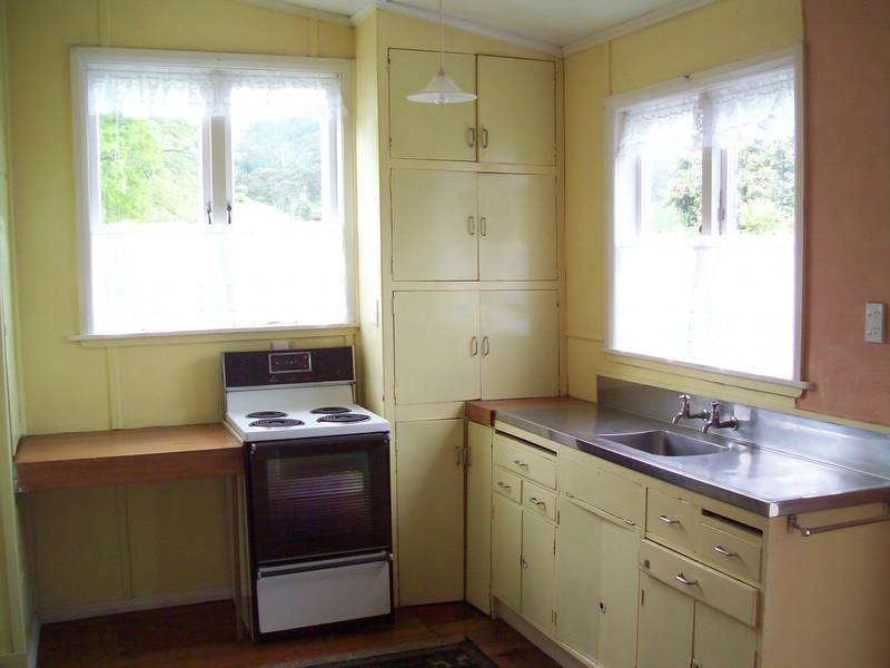 Quiet & secluded rural family home Picture 2