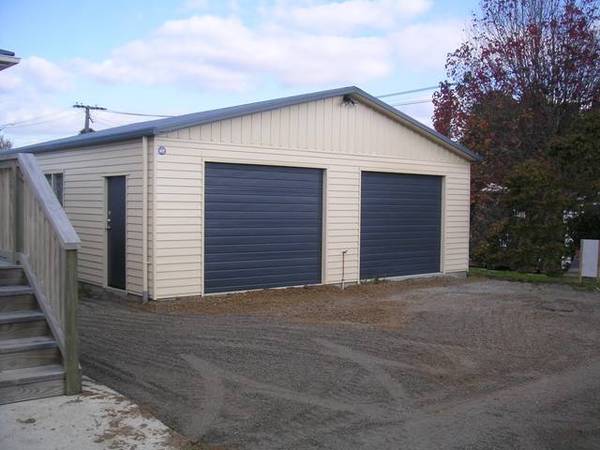 1 WEEK RENT FREE - 4 Bedroom home in Alma Crescent Picture 1 WEEK RENT FREE - 4 Bedroom home in Alma Crescent Picture