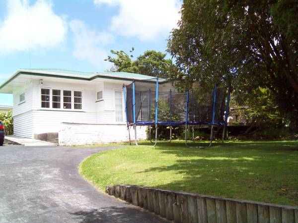 Home in Excellent Location Picture