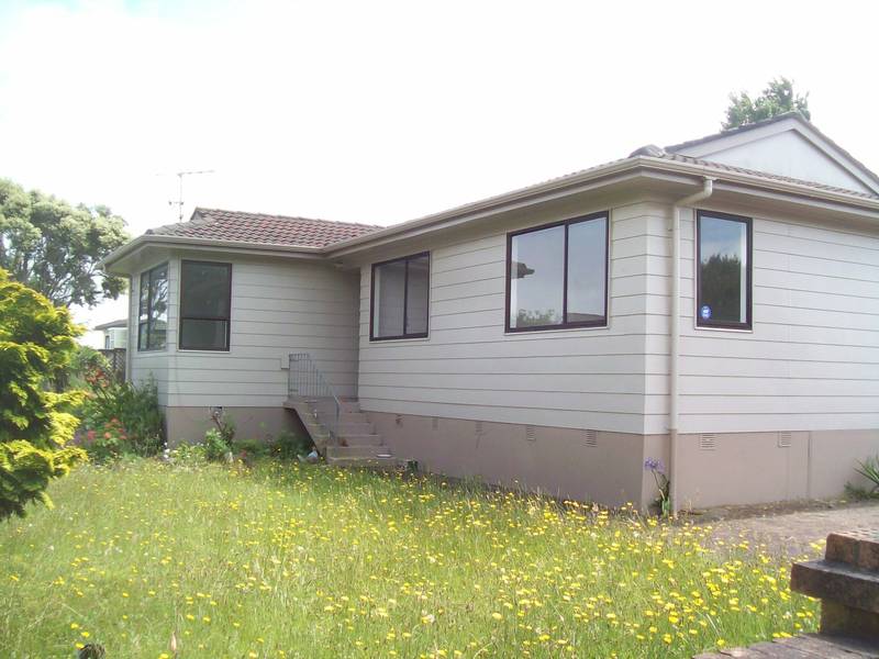 3 Bedroom Home in Weymouth/Clendon Picture