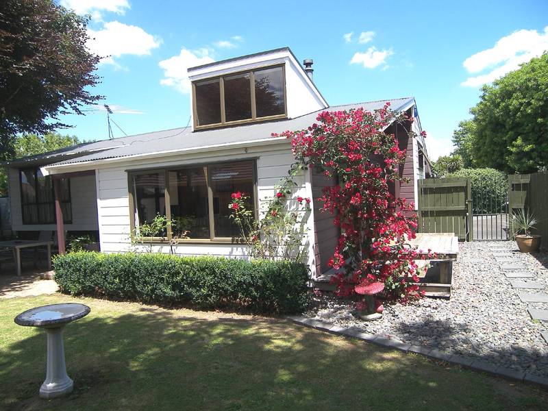 VALUE, LOCATION & APPEAL Picture 1