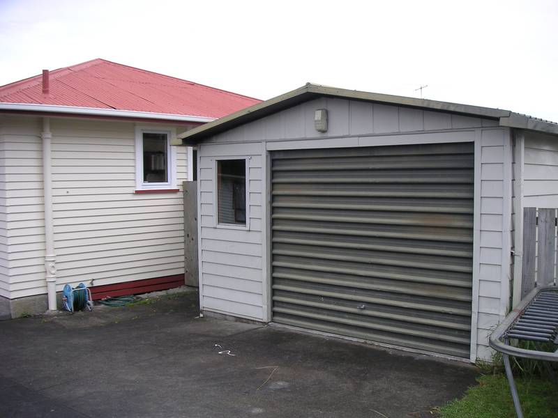 SOUTH STREET, PAPAKURA Picture