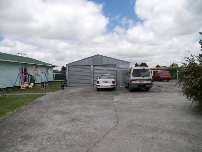 PETROLHEADS WITH CHILDREN Picture 2