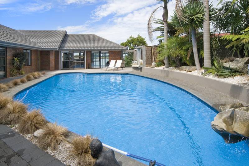 IN A WORD ....... SENSATIONAL Picture 2