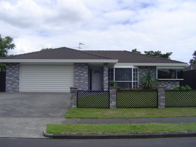 Immaculate home in Conifer Grove Picture