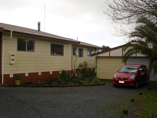 Walk to Town Picture Walk to Town Picture