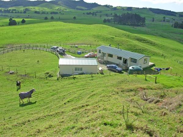 Idlyllic Country Setting Picture Idlyllic Country Setting Picture