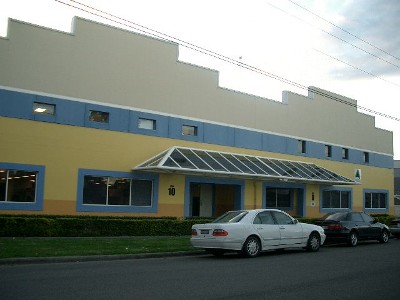 RENT REDUCTION & ATTRACTIVE LEASE INCENTIVES Picture RENT REDUCTION & ATTRACTIVE LEASE INCENTIVES Picture