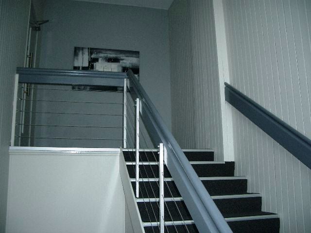 REFURBISHED OFFICE WITH PARKING Picture 2