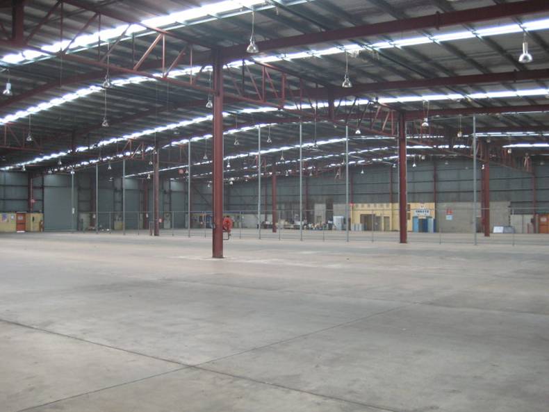 INDUSTRIAL SPACE Picture 2