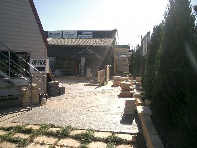 DISPLAY SITE Picture 2