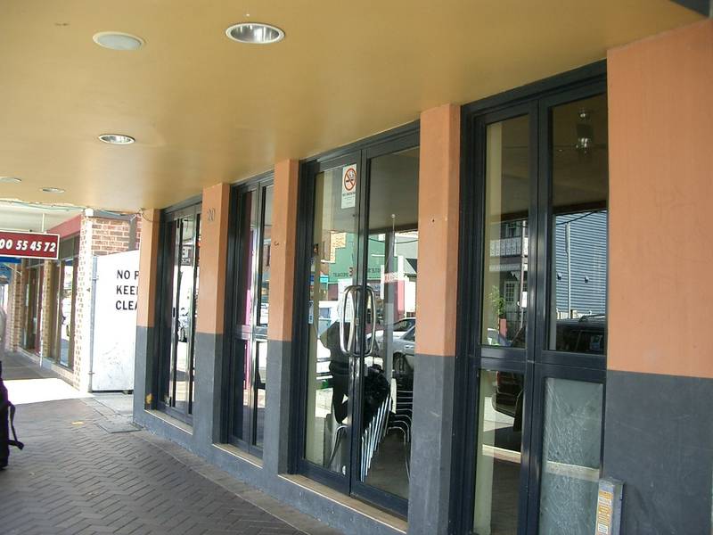 THE COMPLETE PACKAGE Picture 2