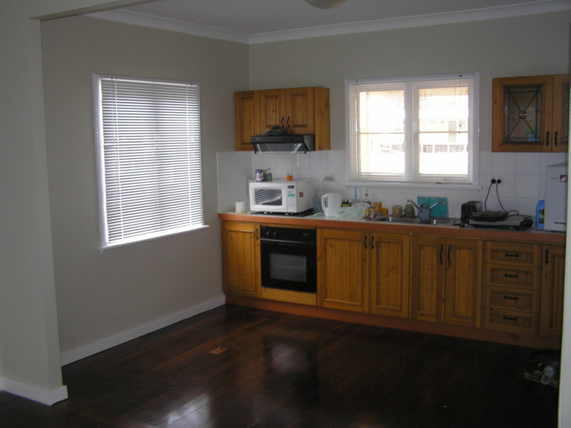 DELIGHTFUL Picture 2