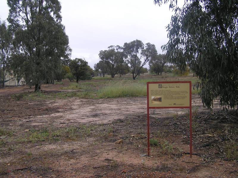 NEAT BLOCK WITH RURAL OUTLOOK Picture 1