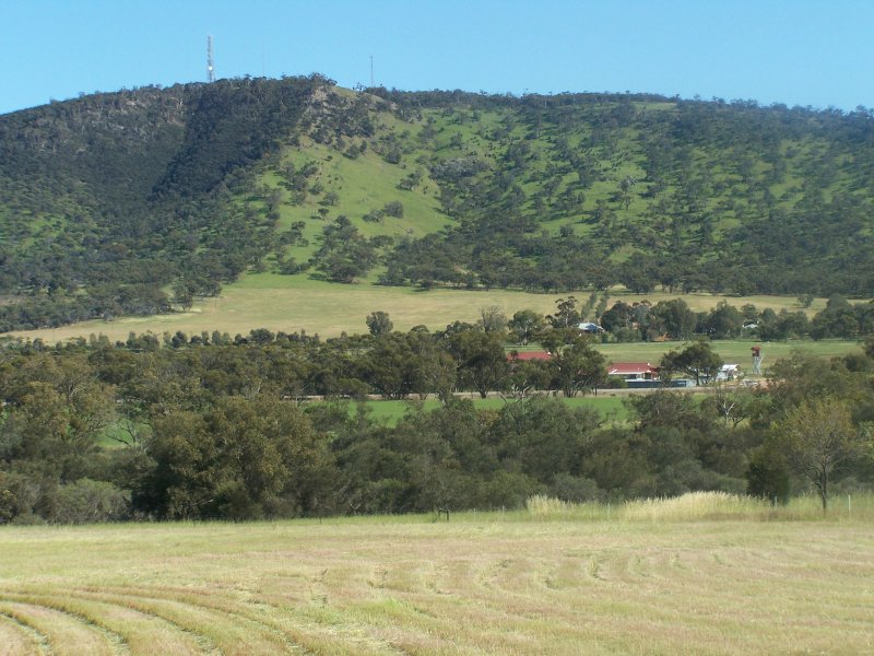 RIVERS & MOUNTAINS Picture 1