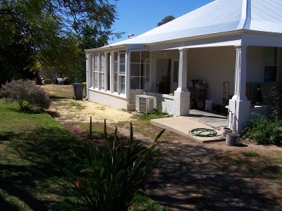 SUBDIVIDABLE, IMPRESSIVE & BIG! Picture