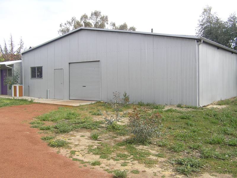 PRIME DEVELOPMENT OPPORTUNITY! Picture 1