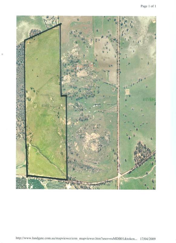 190 acres, views, huge shed/weekender, top spot!! Picture 3