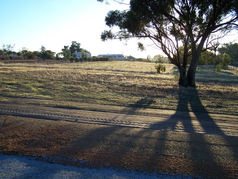 Great block, great views, great price! Picture 3