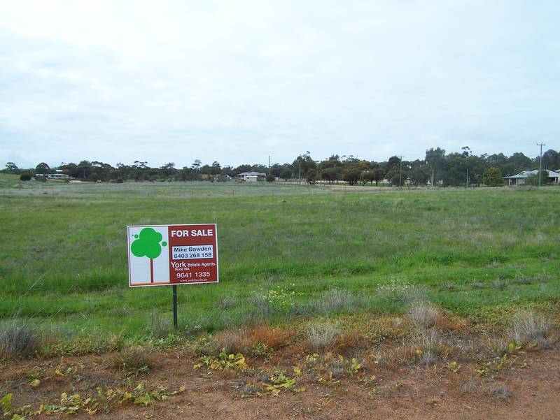 Luxury Homesite Picture 2