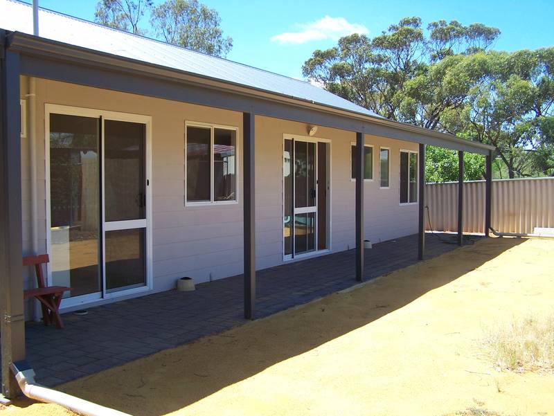 Brand New Beverley BARGAIN!!!! Picture 1