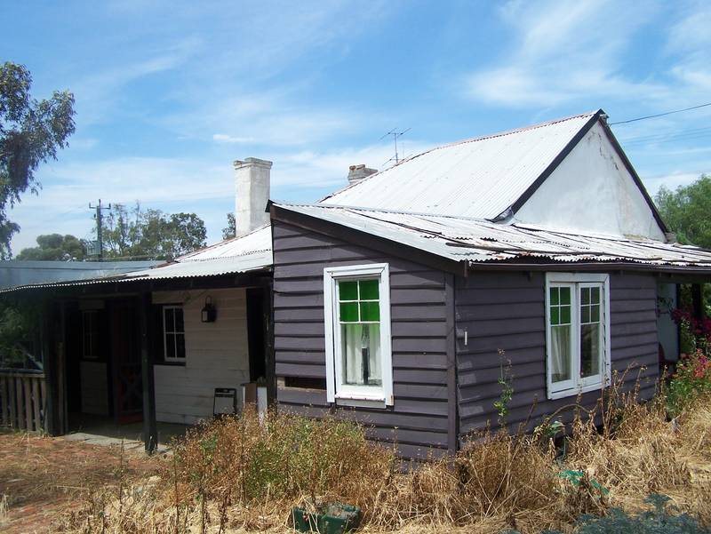 Cheap Renovation Special?? Picture 2