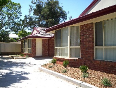 INVESTORS TAKE NOTE - 2 YEAR OLD BRICK DUPLEX Picture