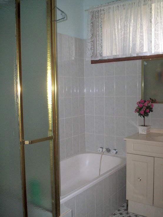 I SPY THE BEST BUY Picture 2