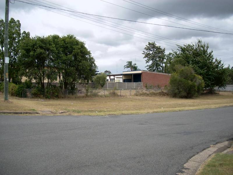 CORNER BLOCK OF LAND Picture 2