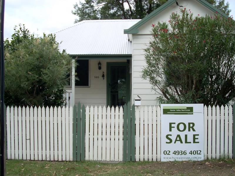 CALLING ALL FIRST HOME BUYERS Picture 1