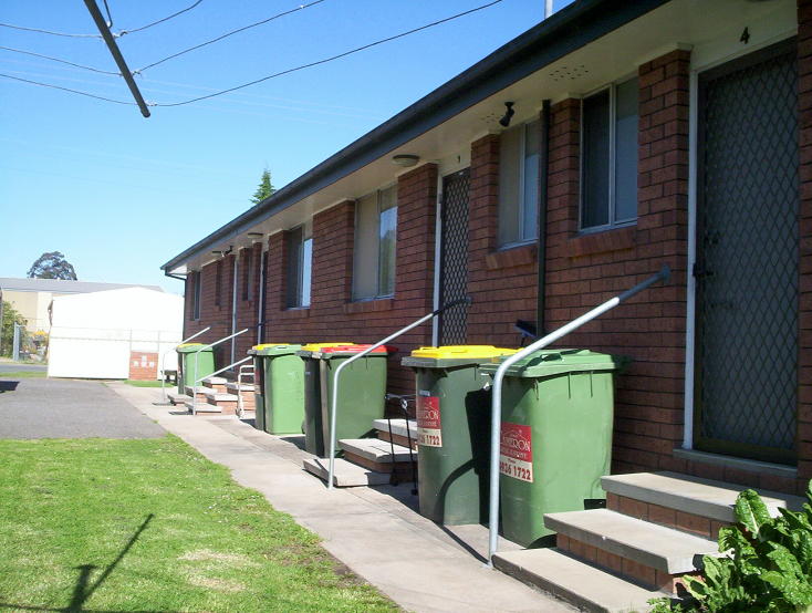 Neat and Comfortable Picture 1